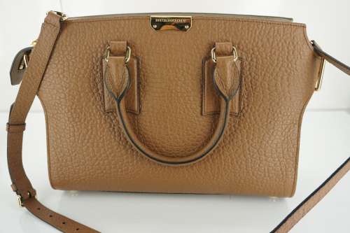 Burberry Signature Grain Leather Medium Gainsborough Satchel Bag $1795 xbody NWT Best Deal in UAS.